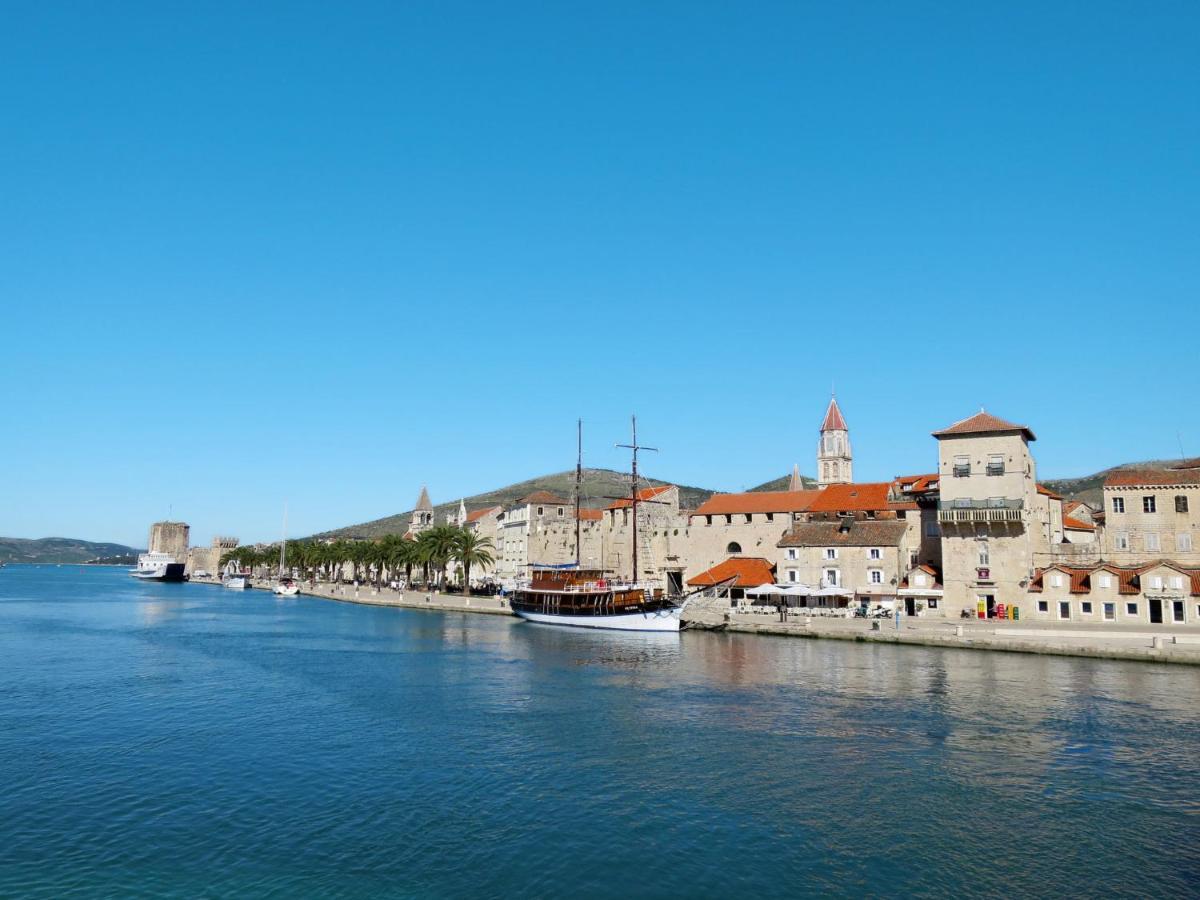 Apartment Giljo-2 By Interhome Trogir Zewnętrze zdjęcie